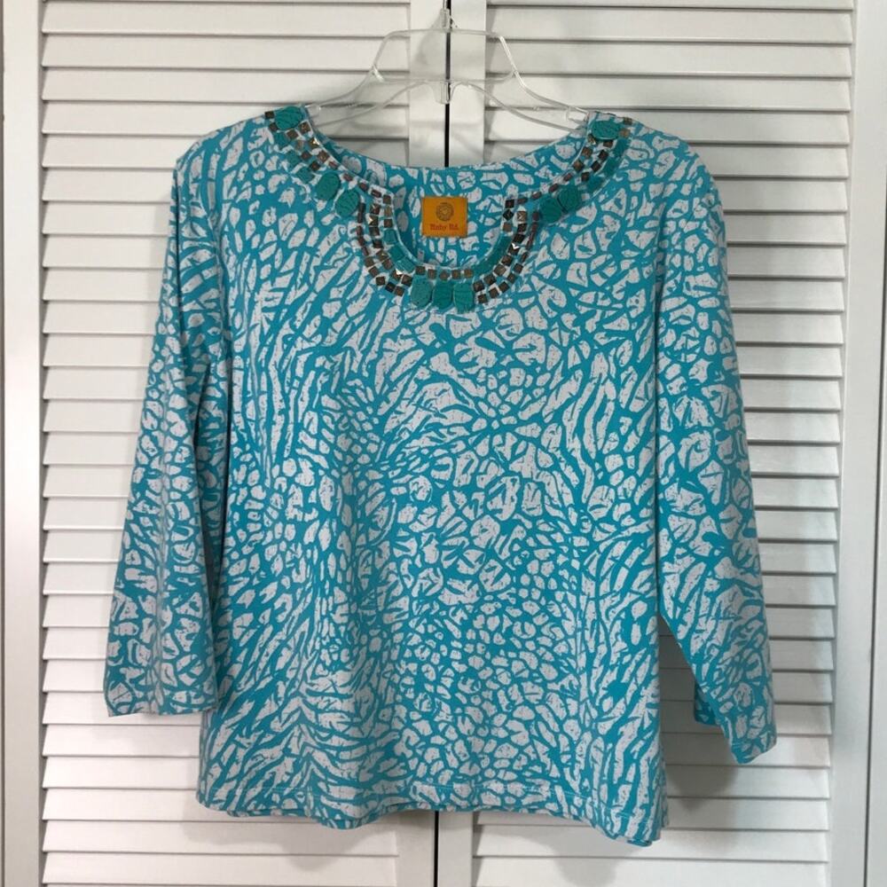 Ruby Rd. Blue White Beaded Neckline ¾ Sleeve Spotted Blouse